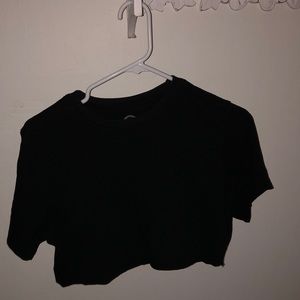 Basic Black Cropped Tee